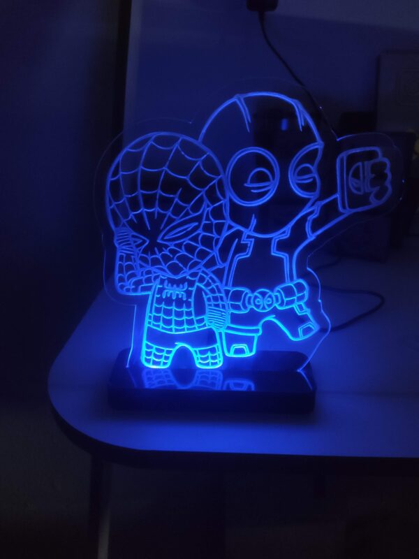 Dicas de Cortes a Laser: Luminária Led personalizado em acrílico em BH. Um material que combina estética e funcionalidade de forma única.